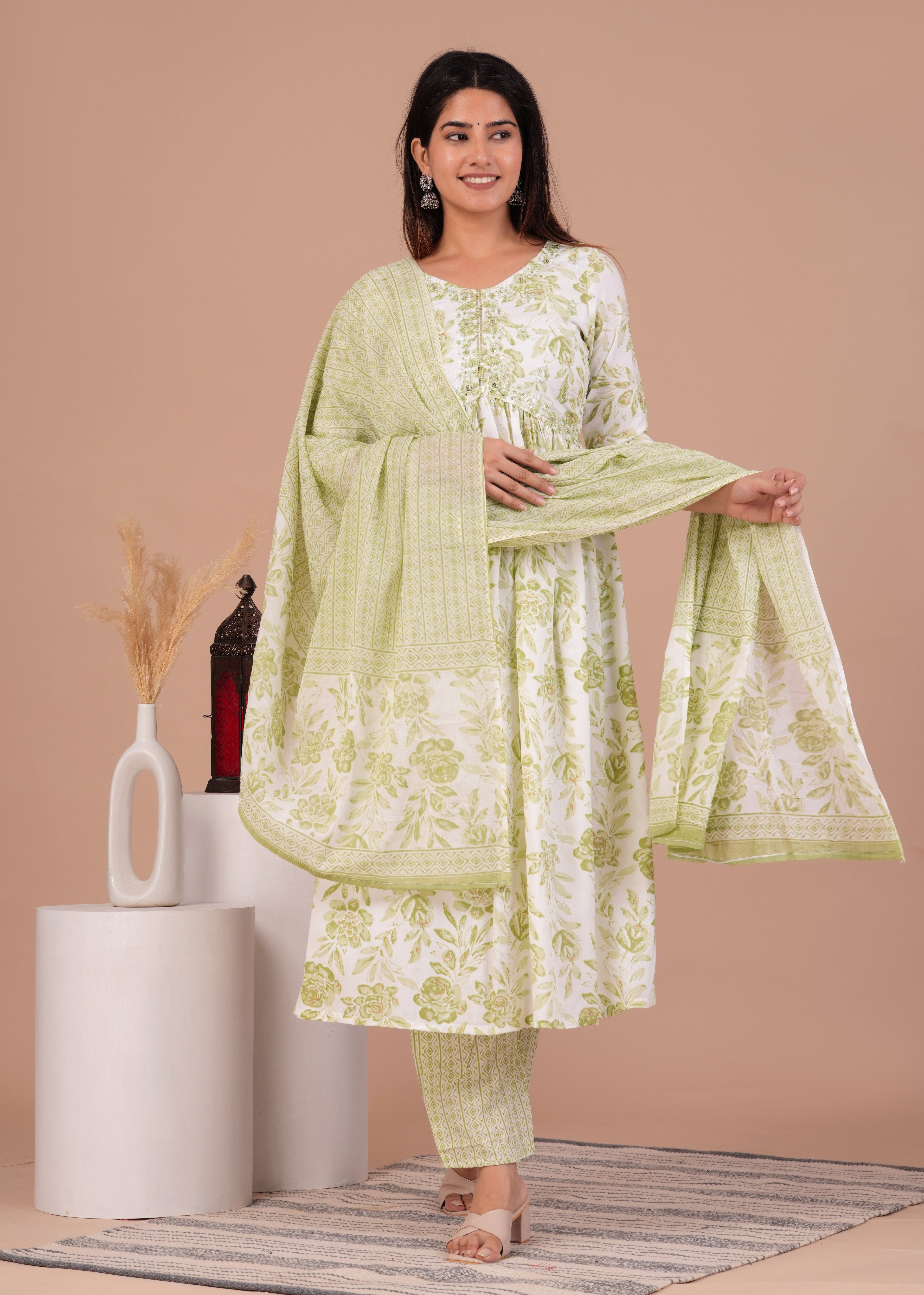 Women Rayon Kurta Pant Dupatta Set Light Green
