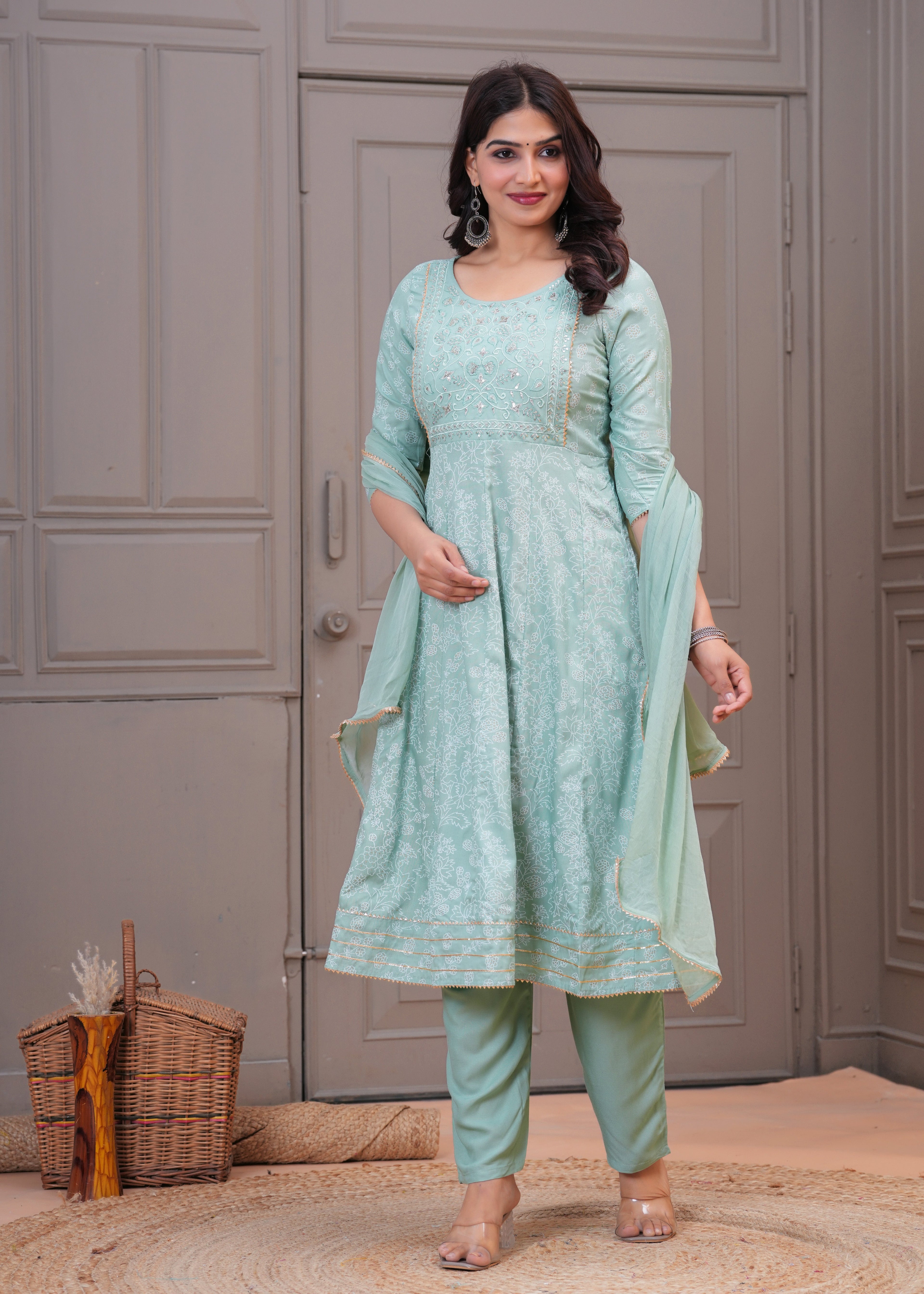 Women Rayon Kurta Pant Dupatta Set Light Green