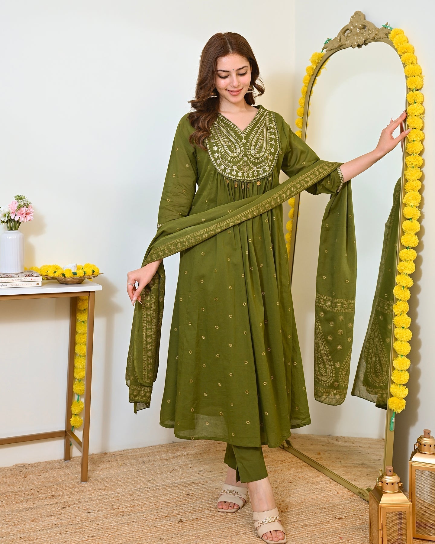 Green Paisley Handwork A Line Mul Cotton Suit