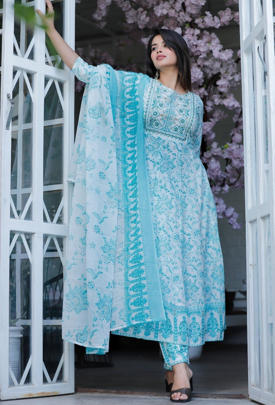 Women Rayon Kurta Pant Dupatta Set Multi Blue