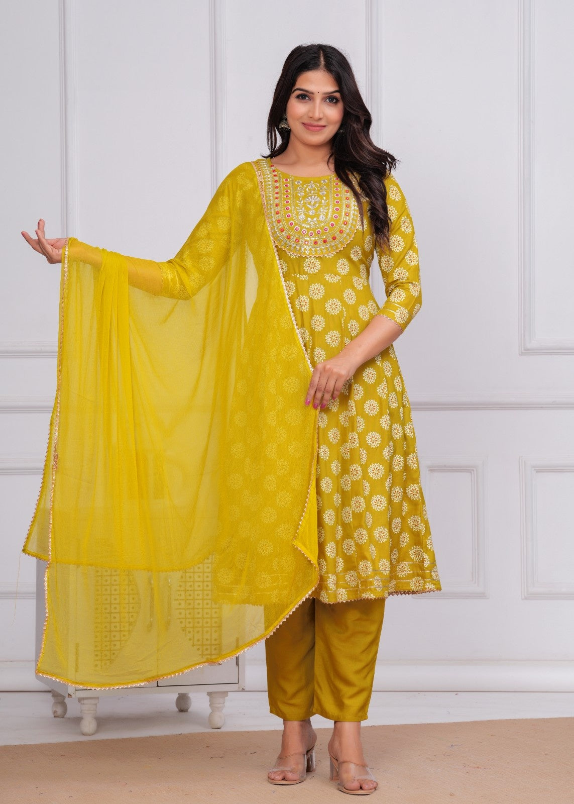 Women Rayon Kurta Pant Dupatta Set Mehndi