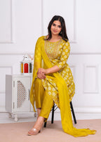 Women Rayon Kurta Pant Dupatta Set Mehndi